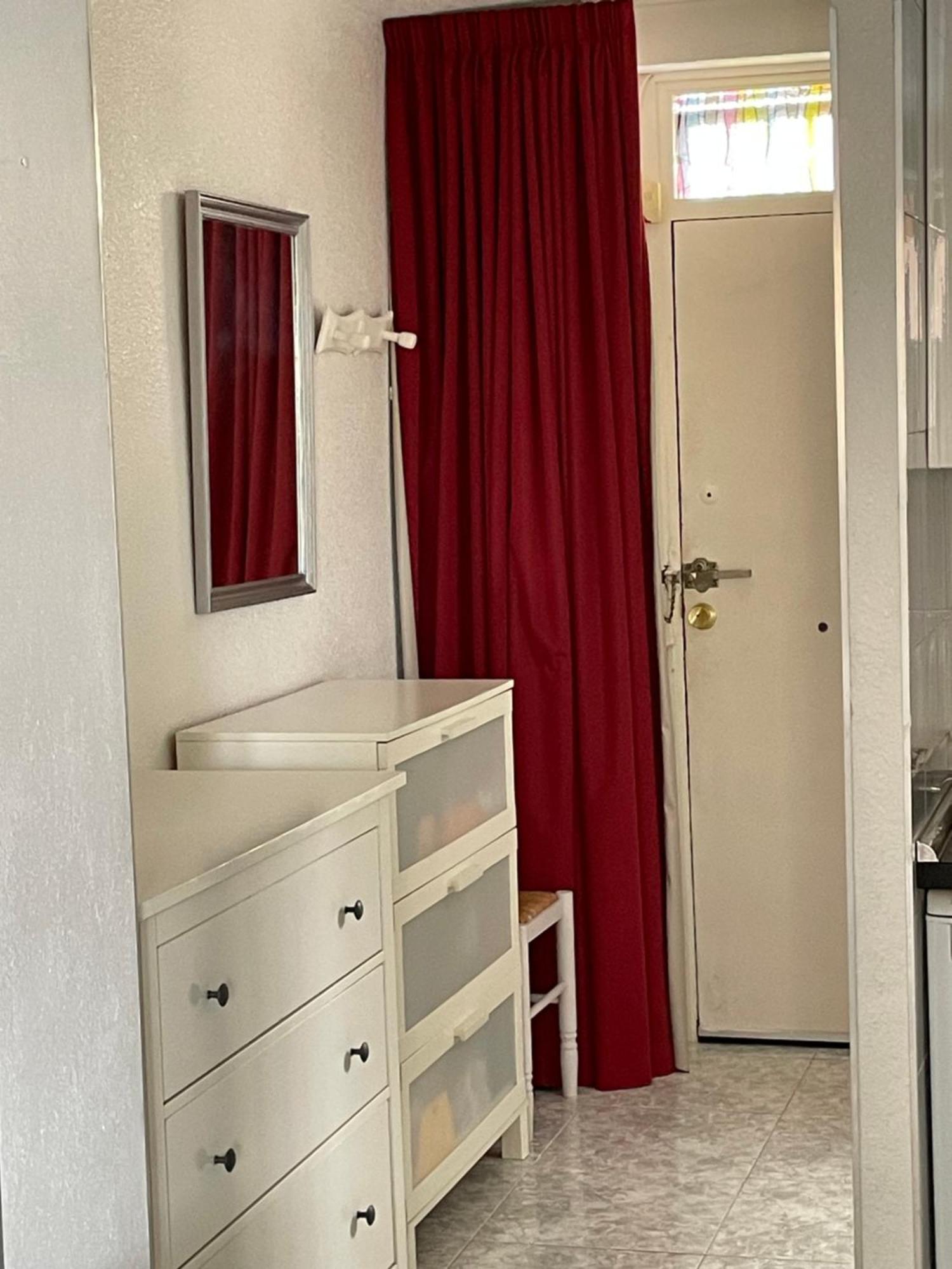 Bermudas-Turis Apartamentos Benidorm Eksteriør bilde