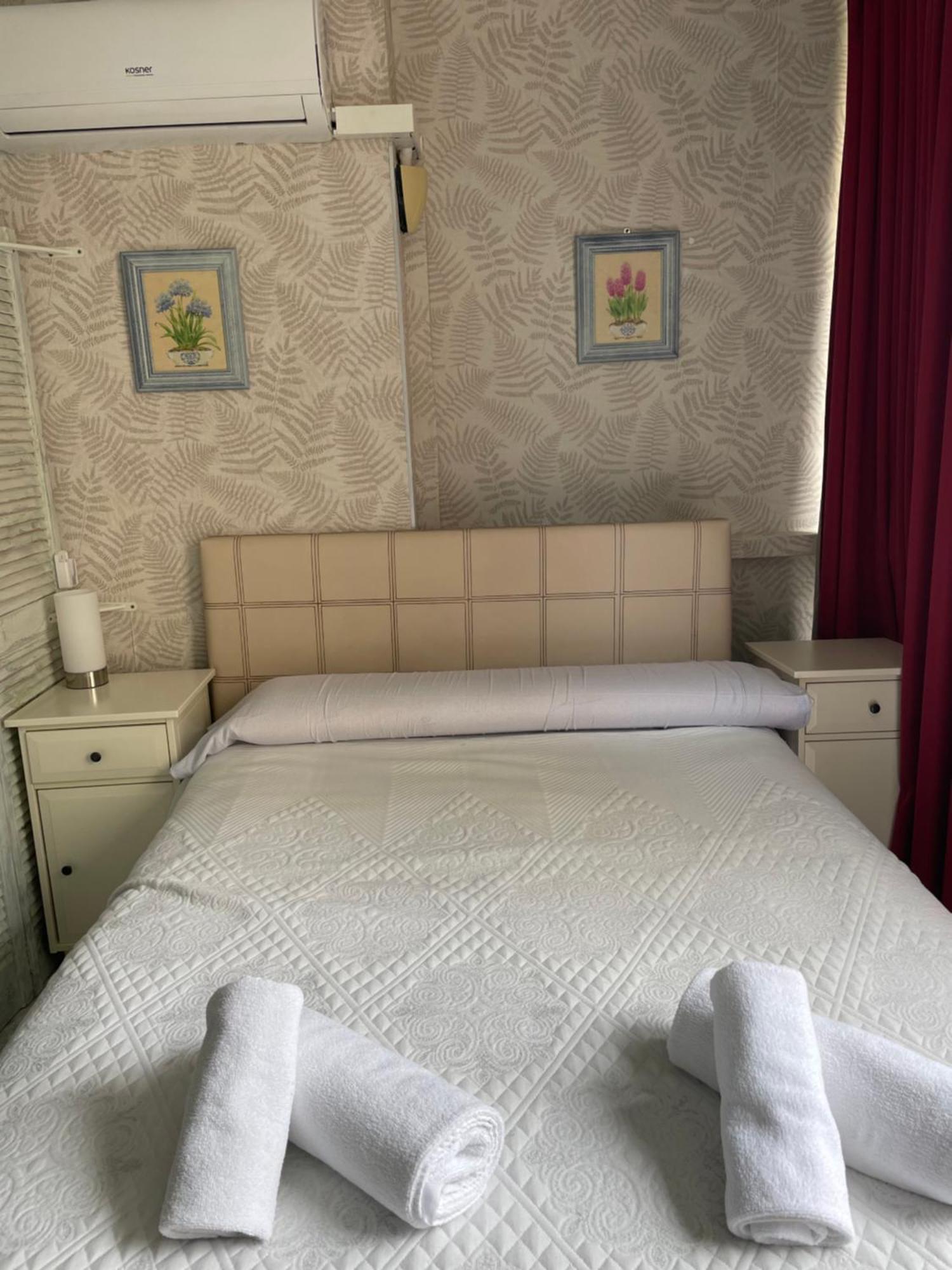 Bermudas-Turis Apartamentos Benidorm Eksteriør bilde