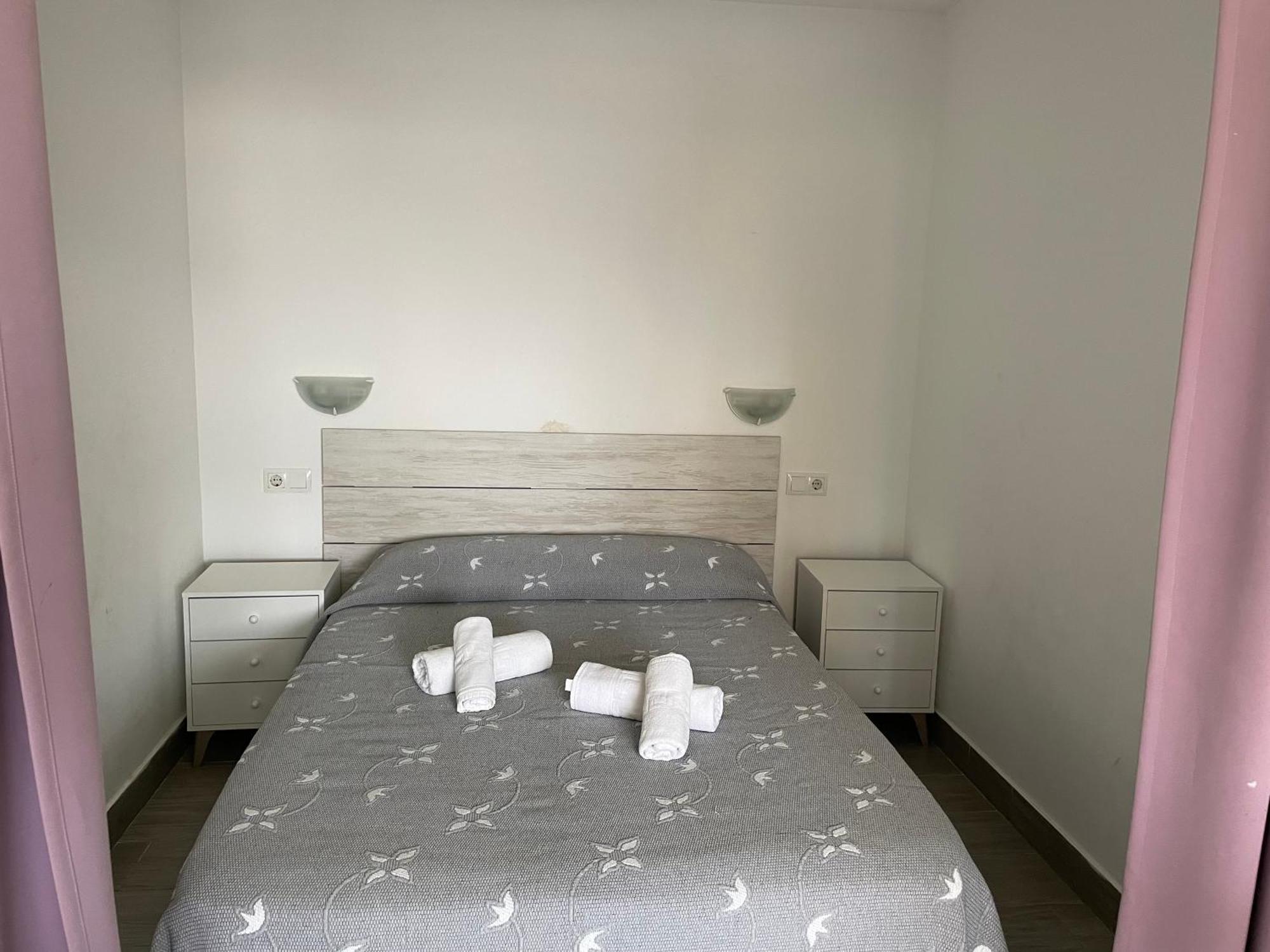Bermudas-Turis Apartamentos Benidorm Eksteriør bilde